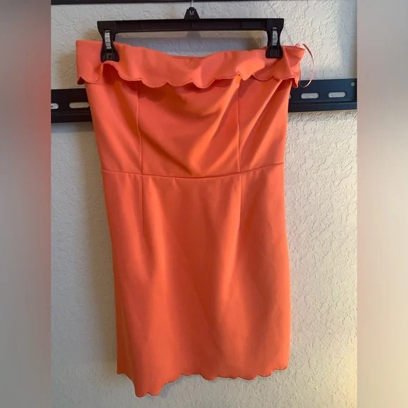 Lena Strapless Coral Dress - Picture 2 of 7